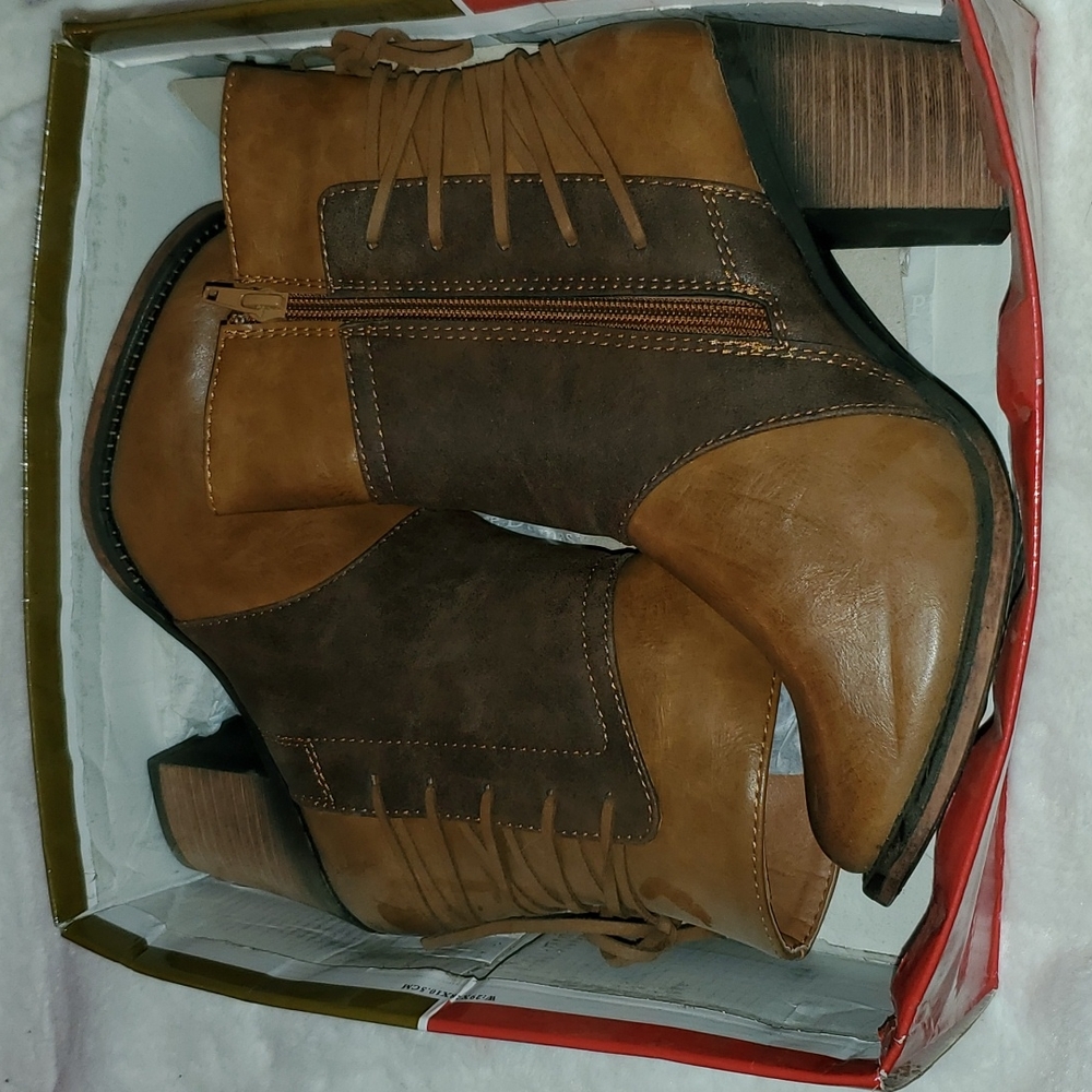 Brown bootie